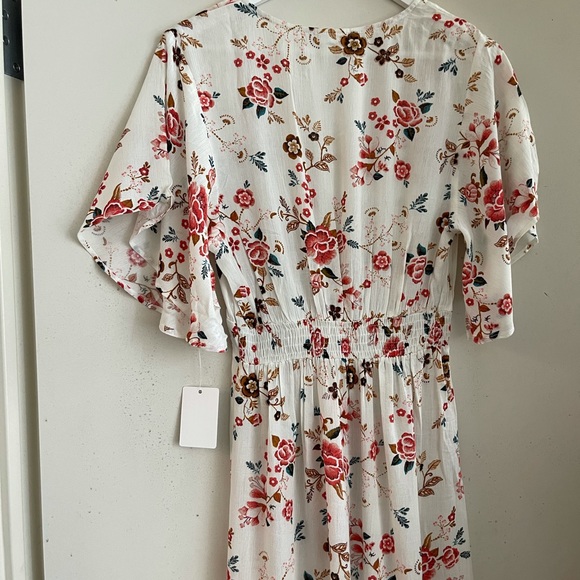 Soul Cake Ivory Floral Kimono NWT - Picture 5 of 10